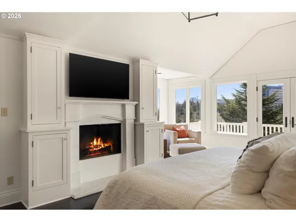 $2,195,000 | 806 Southwest Davenport Street, Portland, OR 97201