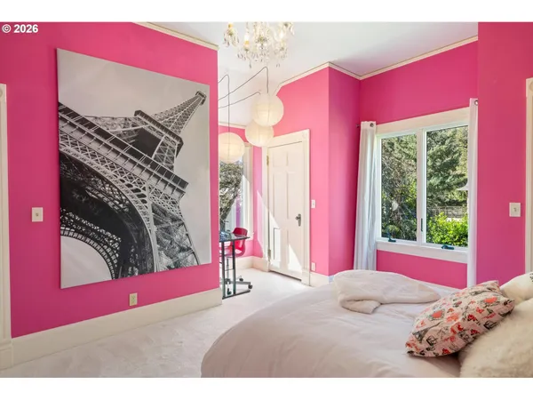 $2,195,000 | 806 Southwest Davenport Street, Portland, OR 97201