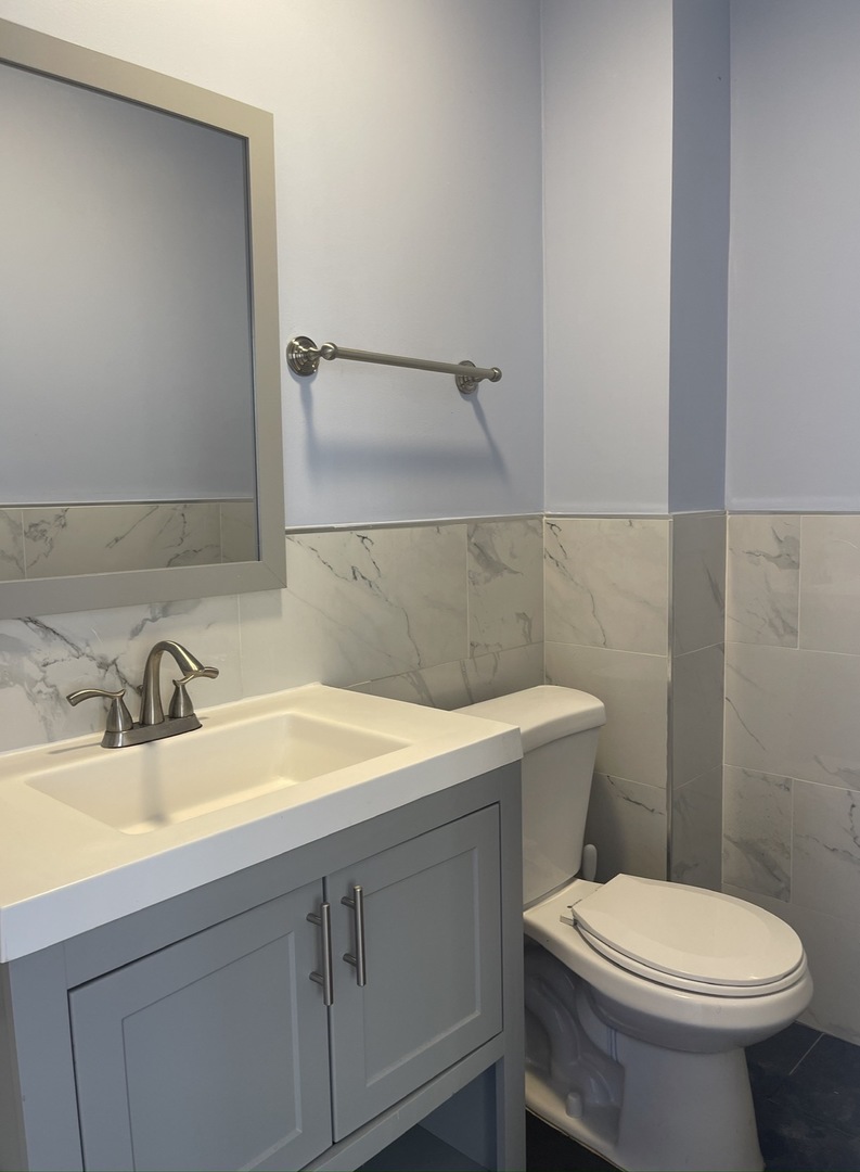 1039 South Racine Avenue, Unit 1F Chicago, IL 60607 - Photo 4 of 7