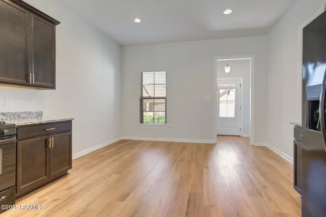 $1,900 | 136 Lightbourne Drive, Lafayette, LA 70506