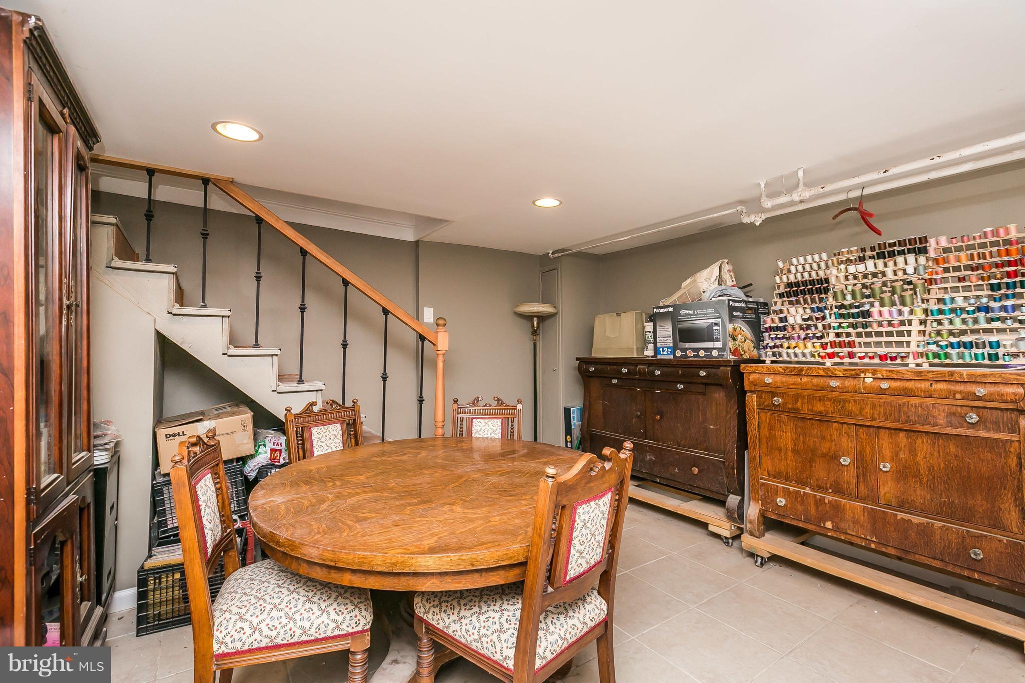 1602 Ralworth Road Baltimore, MD 21218 - Photo 16 of 21 Family Room