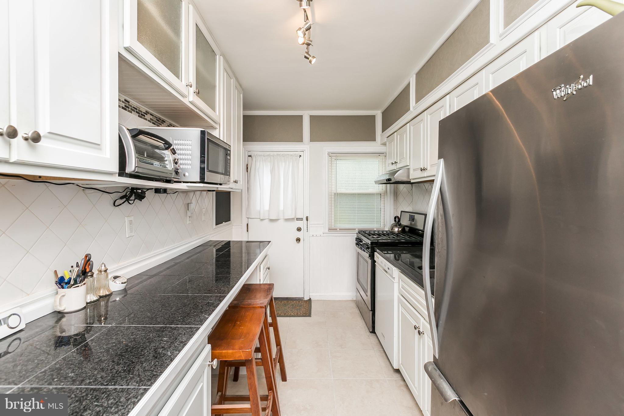 1602 Ralworth Road Baltimore, MD 21218 - Photo 7 of 21 Kitchen