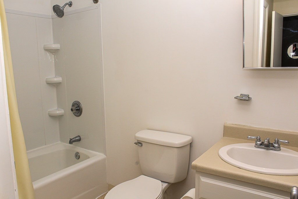 39 Maine Road Plattsburgh, NY 12903 - Photo 14 of 23 Gallery Image 14