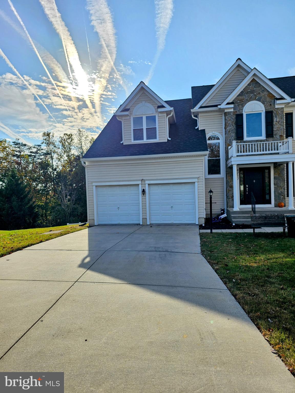4717 Rossford Circle Rosedale, MD 21237 - Photo 14 of 67 Lots of parking available!