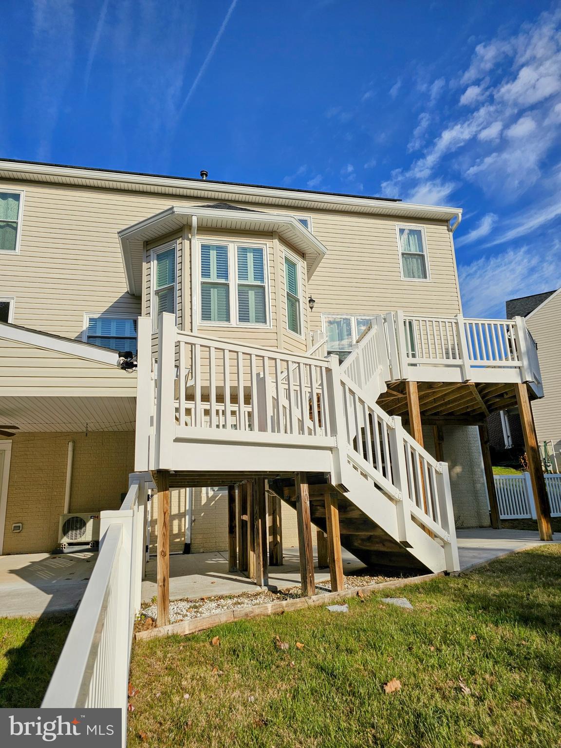 4717 Rossford Circle Rosedale, MD 21237 - Photo 8 of 67 Enjoy your next event here!