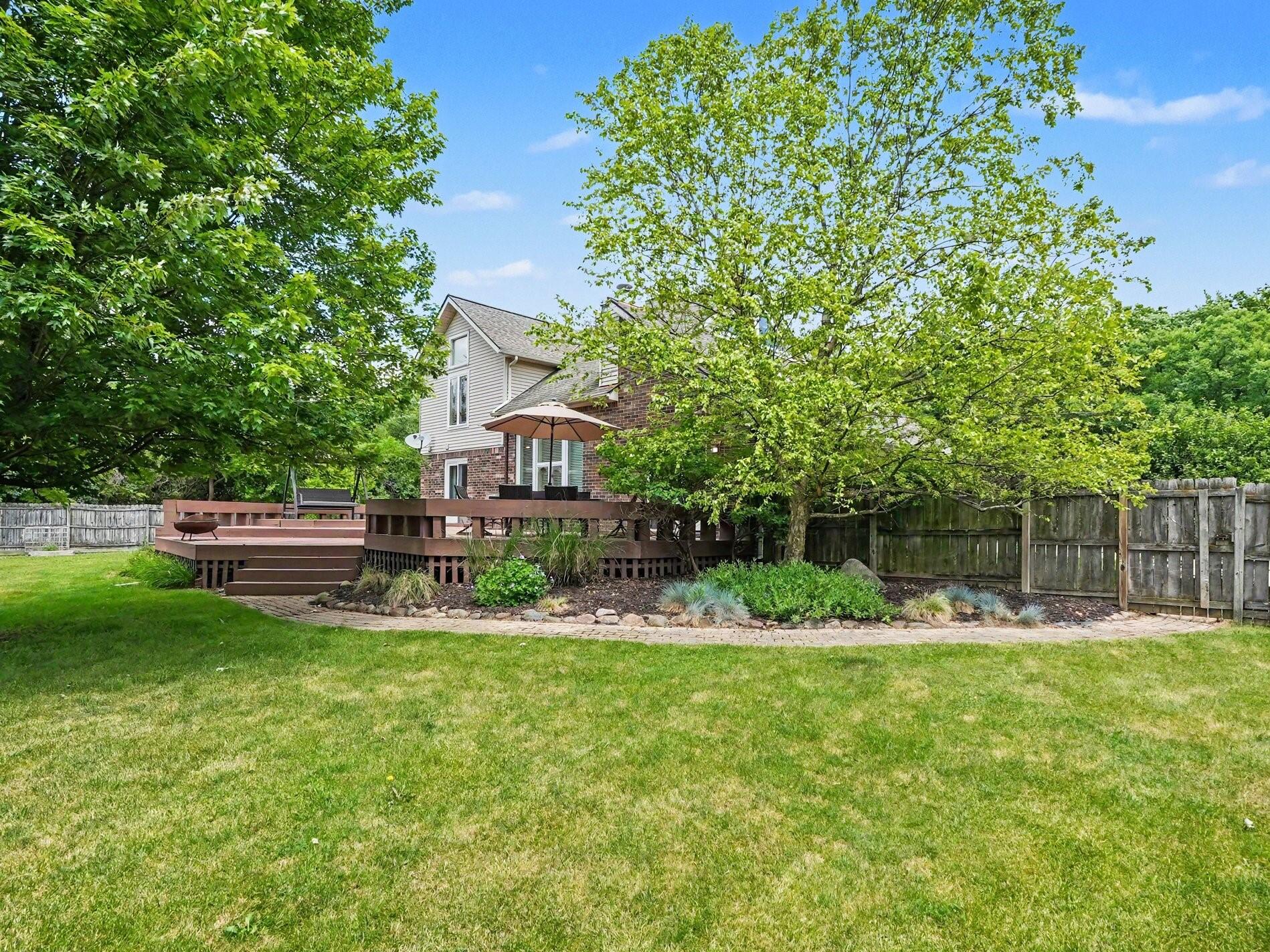 8698 Warner Road Saline, MI 48176 - Photo 71 of 80 Exterior View of Deck