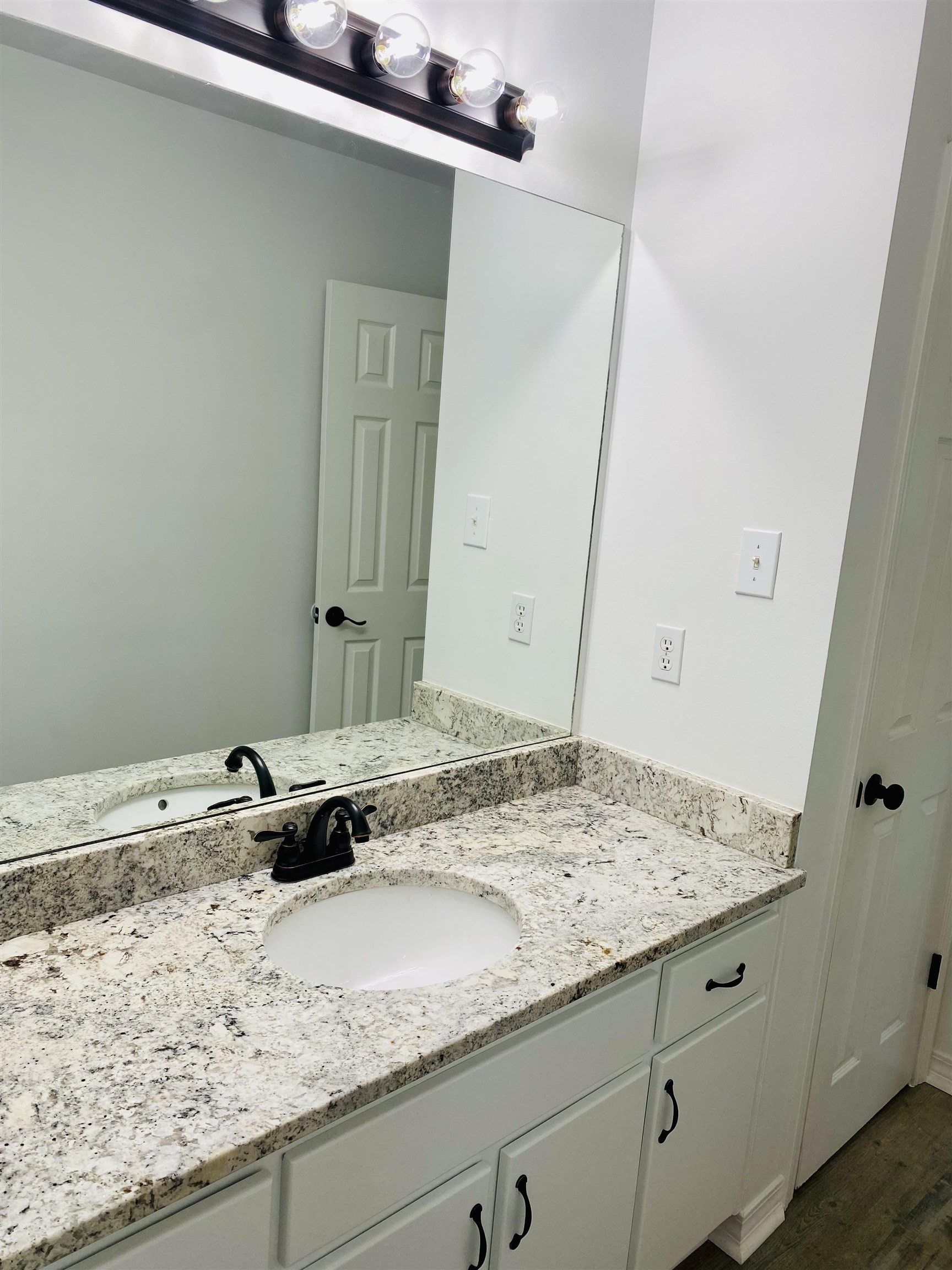 29729 Douglas Road Daphne, AL 36526 - Photo 13 of 18