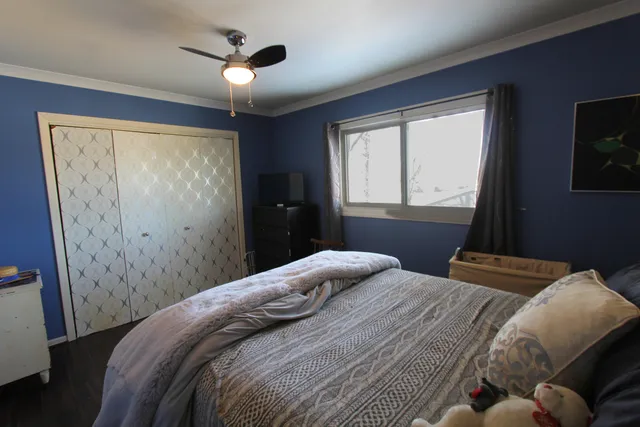 $370,000 | 98 Wiltshire Court, Schaumburg, IL 60193