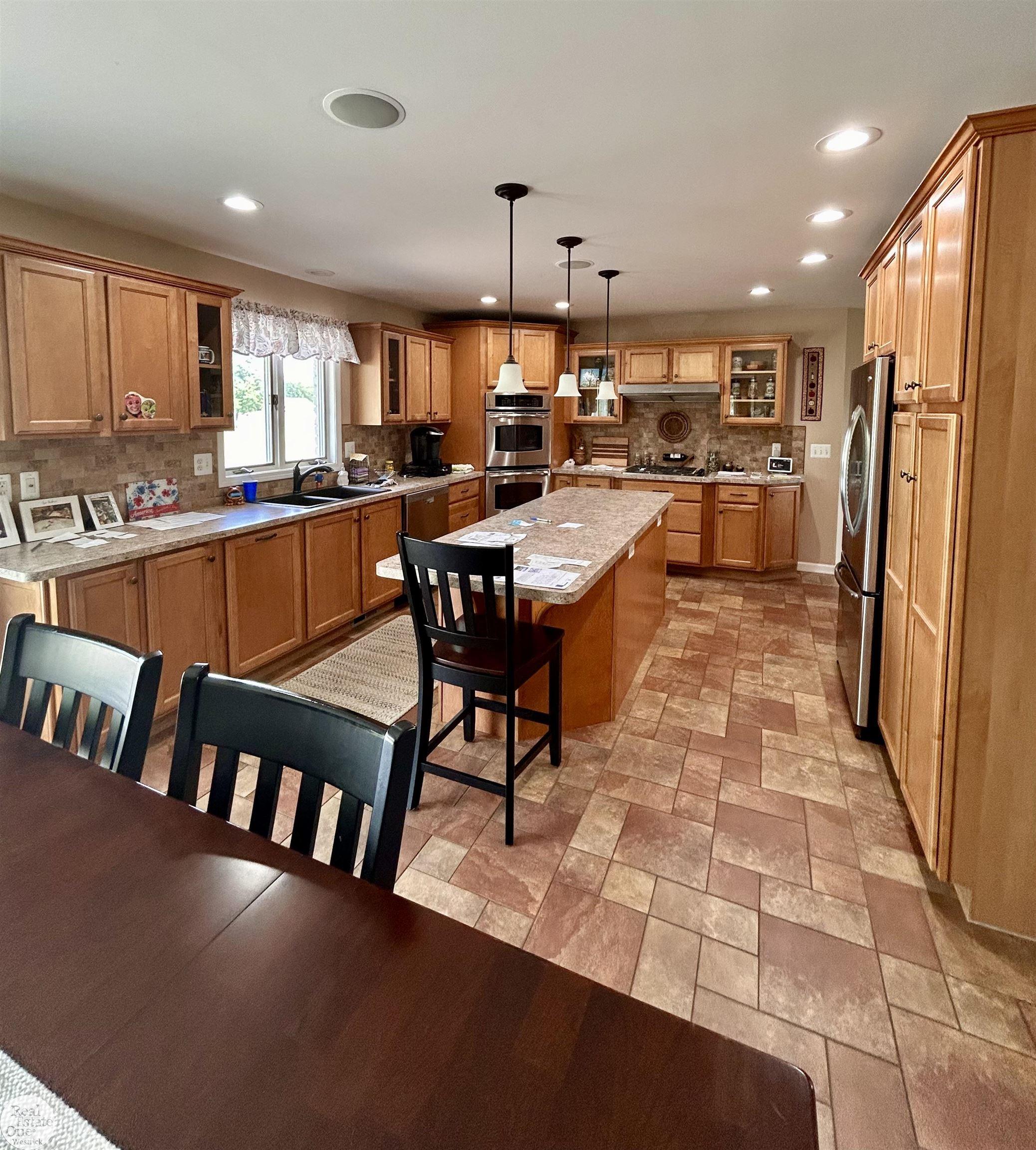 19505 32 Mile Road Armada, MI 48005 - Photo 3 of 24 Kitchen