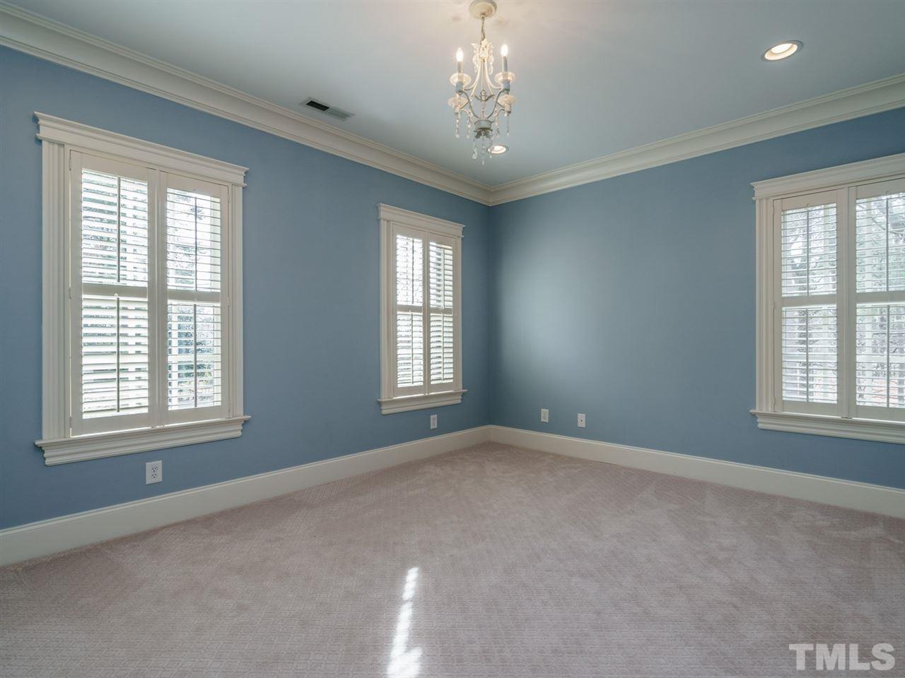 2109 Ridge Road Raleigh, NC 27607 - Photo 18 of 30