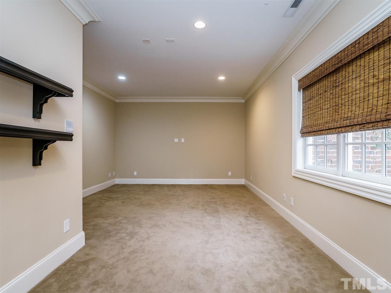 2109 Ridge Road Raleigh, NC 27607 - Photo 24 of 30