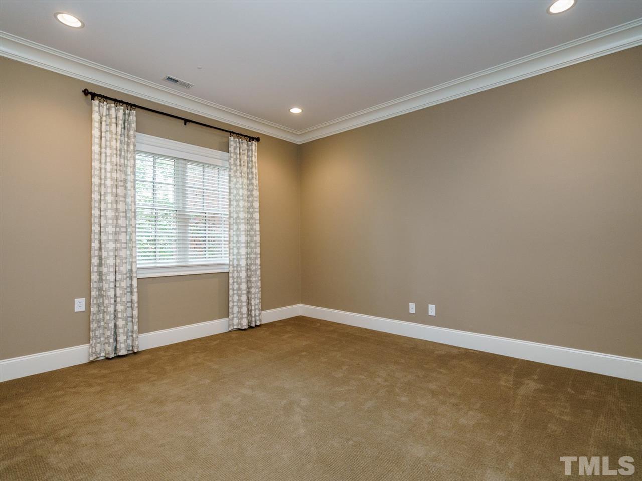 2109 Ridge Road Raleigh, NC 27607 - Photo 25 of 30