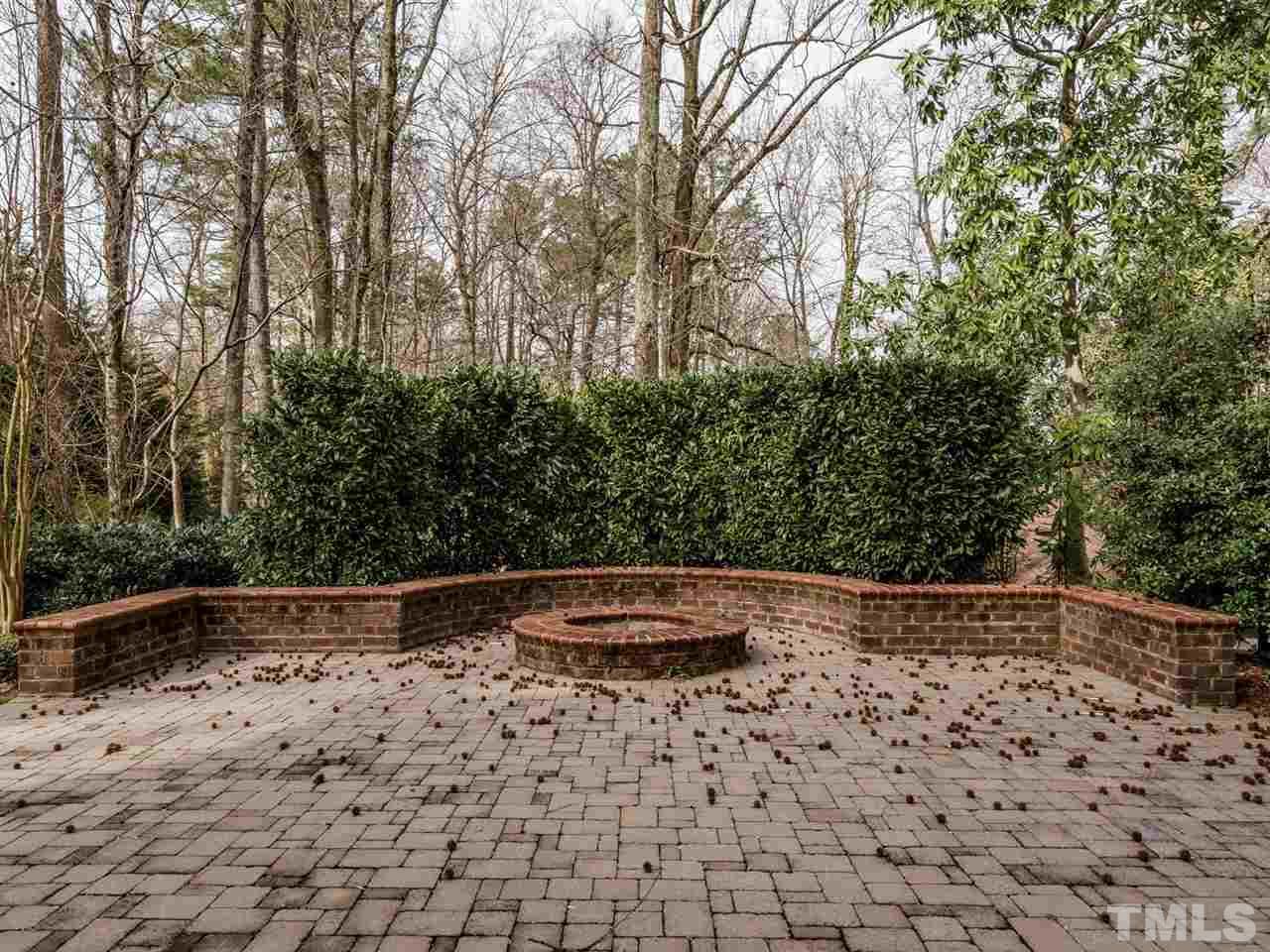 2109 Ridge Road Raleigh, NC 27607 - Photo 29 of 30