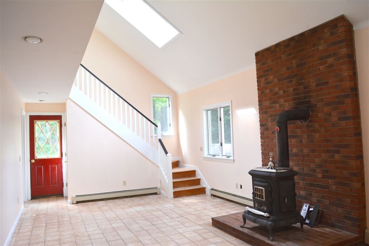 147 Brighton Road Croydon, NH 03773 - Photo 8 of 24