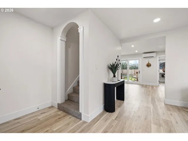 $395,000 | 1357 E Street, Springfield, OR 97477