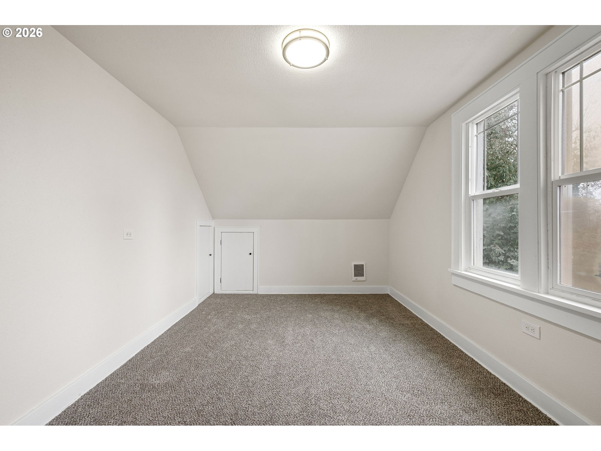 1357 E Street Springfield, OR 97477 - Photo 24 of 34