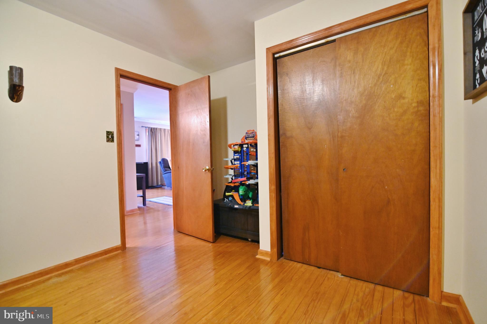 67 Plum Tree Lane Fort Valley, VA 22652 - Photo 36 of 47 a view of an empty room
