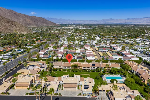 an aerial view of tennis court