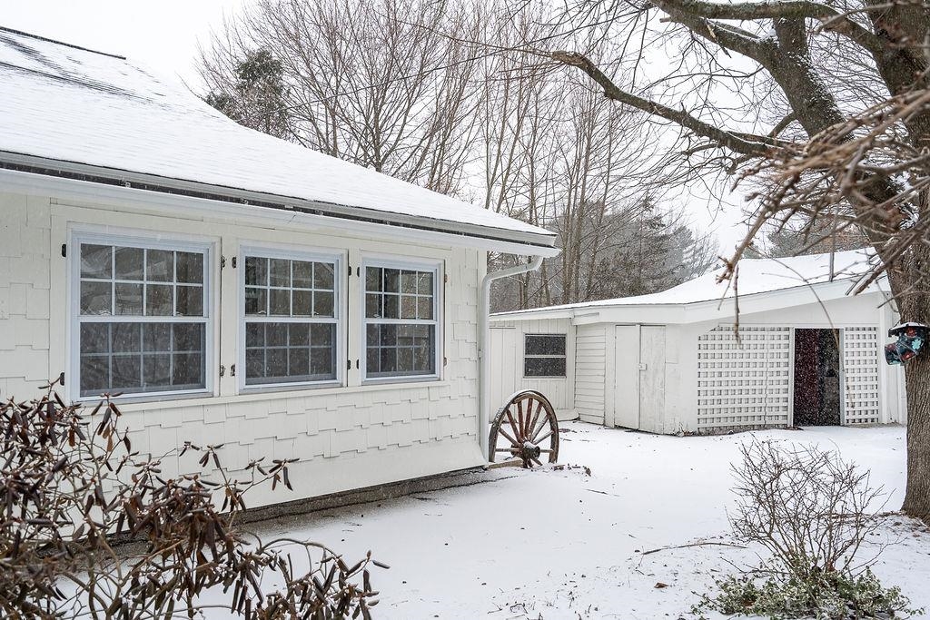 14 Martins Ferry Road Hooksett, NH 03106 - Photo 4 of 34