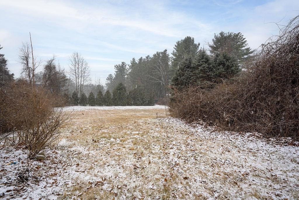 14 Martins Ferry Road Hooksett, NH 03106 - Photo 9 of 34