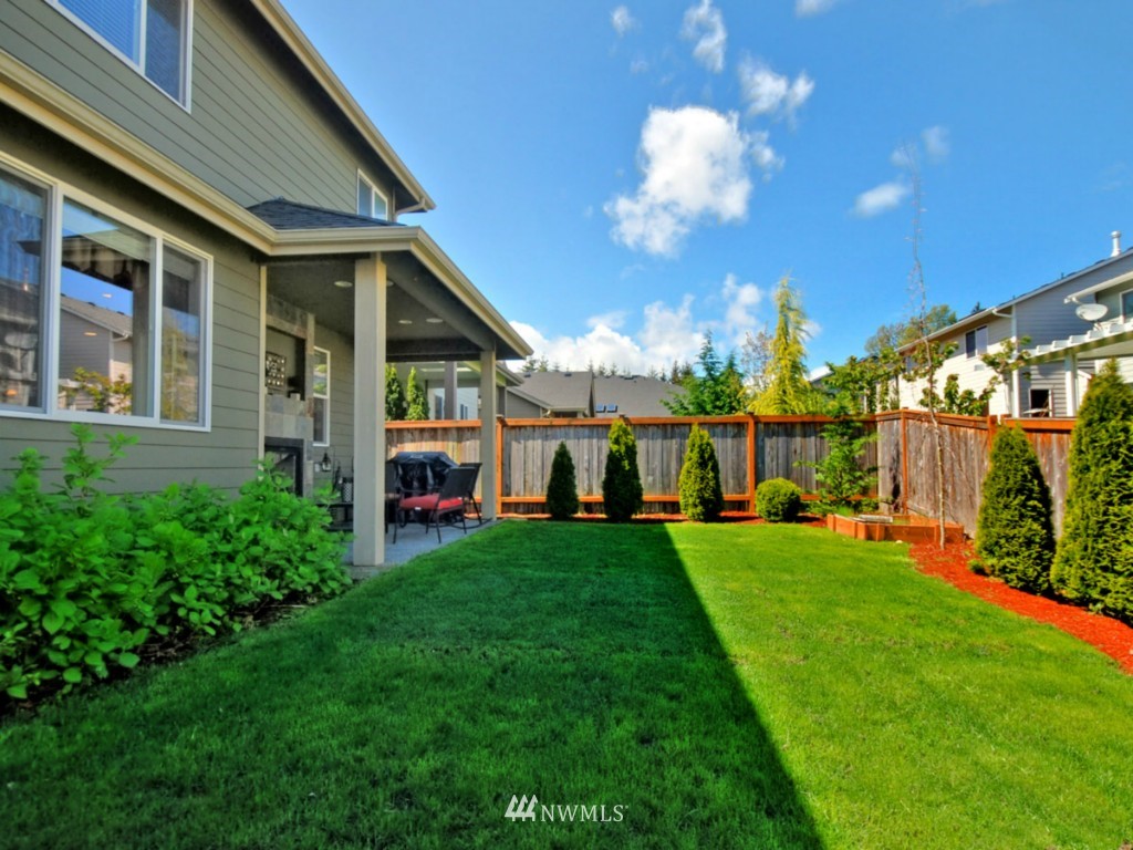 5132 Northeast 8th Street Renton, WA 98059 - Photo 23 of 24