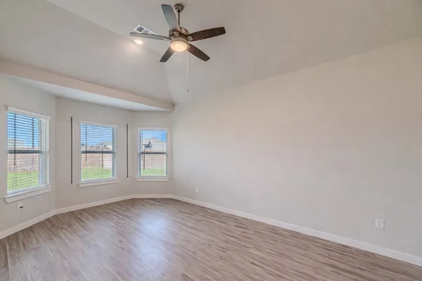 $2,600 | 21606 Wave Holw Drive, Cypress, TX 77433