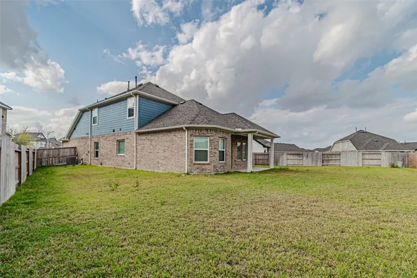 $2,600 | 21606 Wave Holw Drive, Cypress, TX 77433