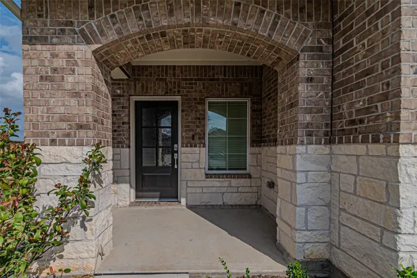 $2,600 | 21606 Wave Holw Drive, Cypress, TX 77433