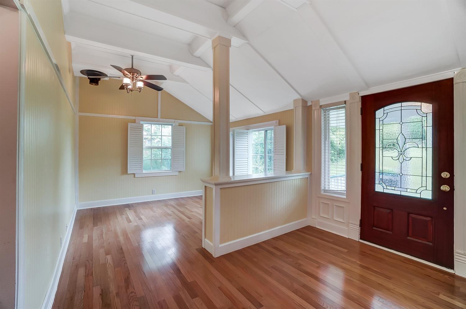 9911 Pippin Road Cincinnati, OH 45231 - Photo 11 of 40