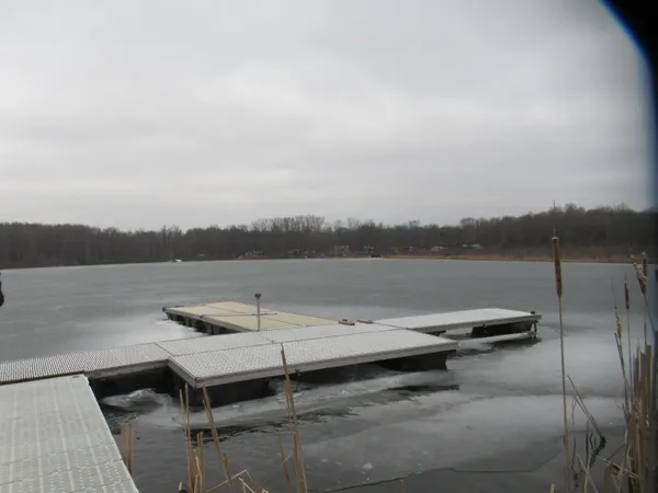 $52,900 | 17673 Long Lake Drive, Cassopolis, MI 49031