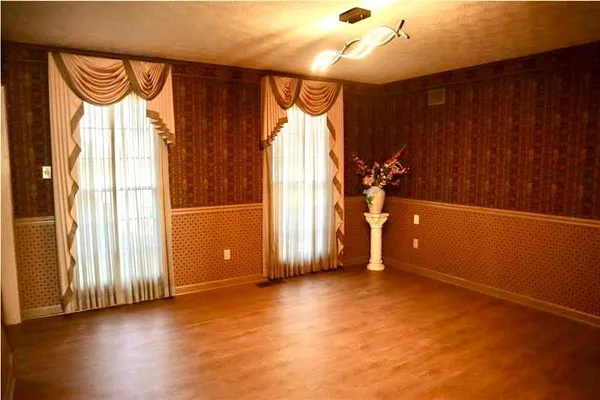 $522,500 | 616 Macassar Drive, Pittsburgh, PA 15236