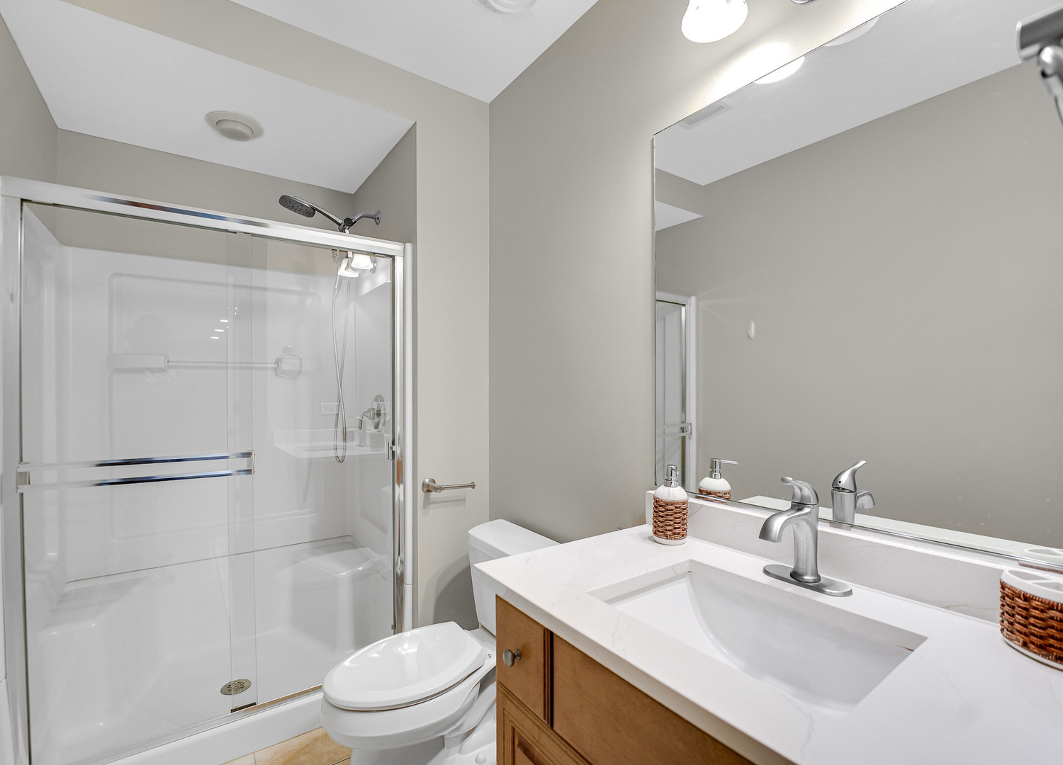 6430 Clarendon Hills Road Willowbrook, IL 60527 - Photo 32 of 46