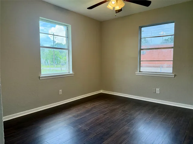 $149,900 | 307 2nd Street, Van Vleck, TX 77482