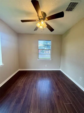 $149,900 | 307 2nd Street, Van Vleck, TX 77482