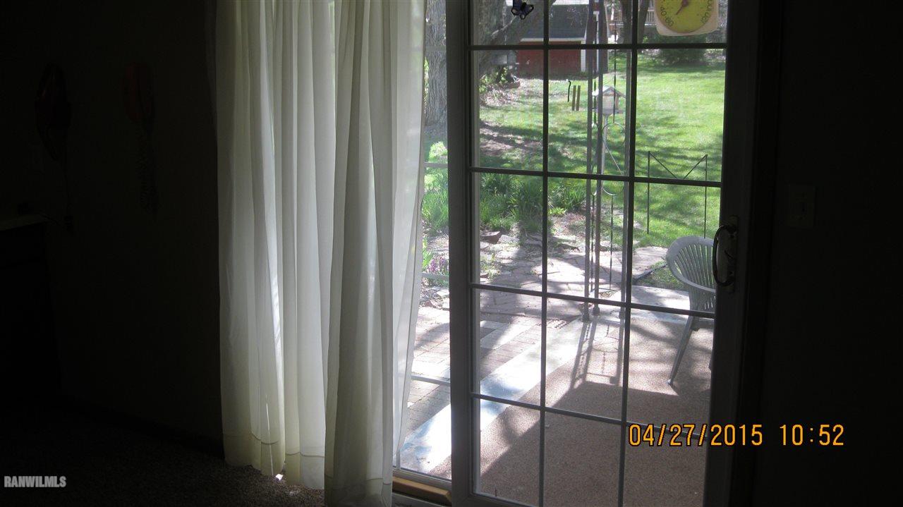 2115 West Middlebury Road Freeport, IL 61032 - Photo 12 of 16 Gallery Image 12