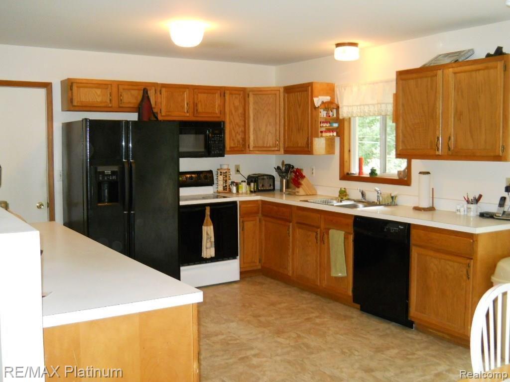 10656 Wolverine Pinckney, MI 48169 - Photo 8 of 18 Wilcox_119Wilcox.JPG