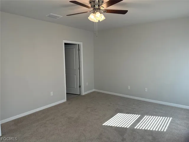 $2,400 | 522 Northwest 7th Street, Cape Coral, FL 33993