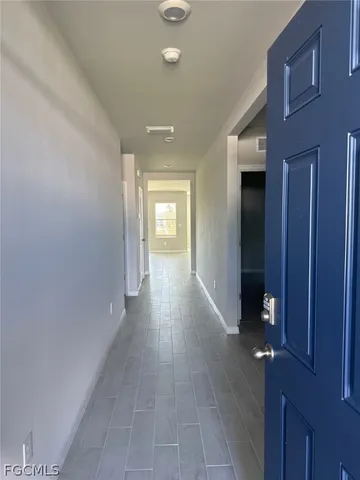 $2,400 | 522 Northwest 7th Street, Cape Coral, FL 33993