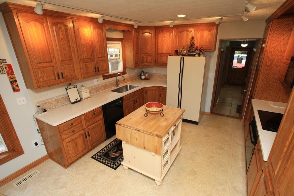 4129 Zuber Road Orient, OH 43146 - Photo 13 of 46 Gallery Image 13
