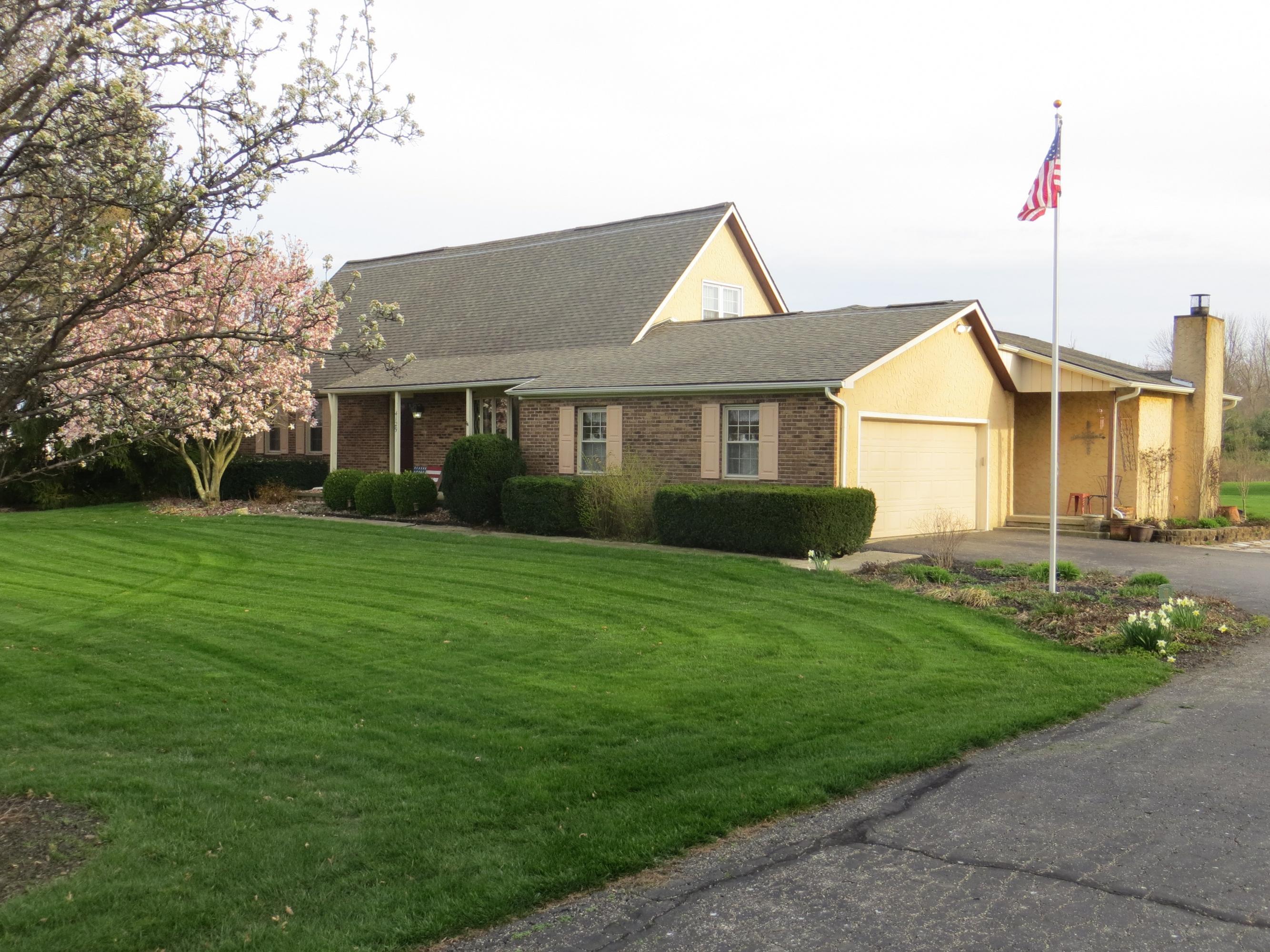 4129 Zuber Road Orient, OH 43146 - Photo 4 of 46 Gallery Image 4