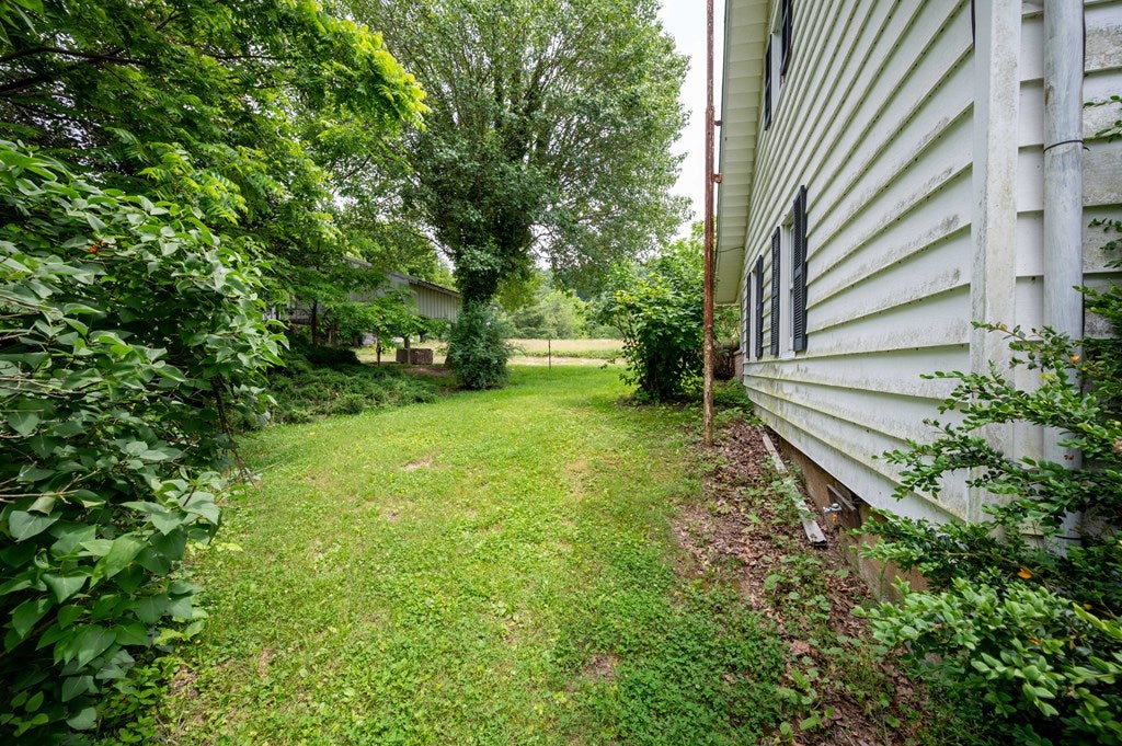 1720 West Ridge Road Wytheville, VA 24382 - Photo 17 of 70 Gallery Image 17