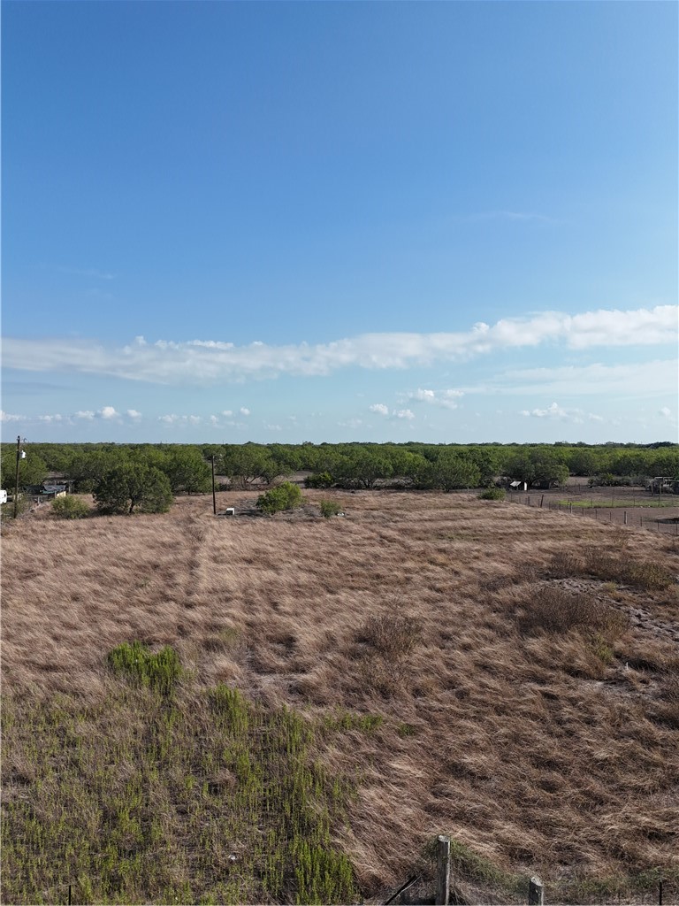 468 Jennifer Loop Orange Grove, TX 78372 - Photo 6 of 12
