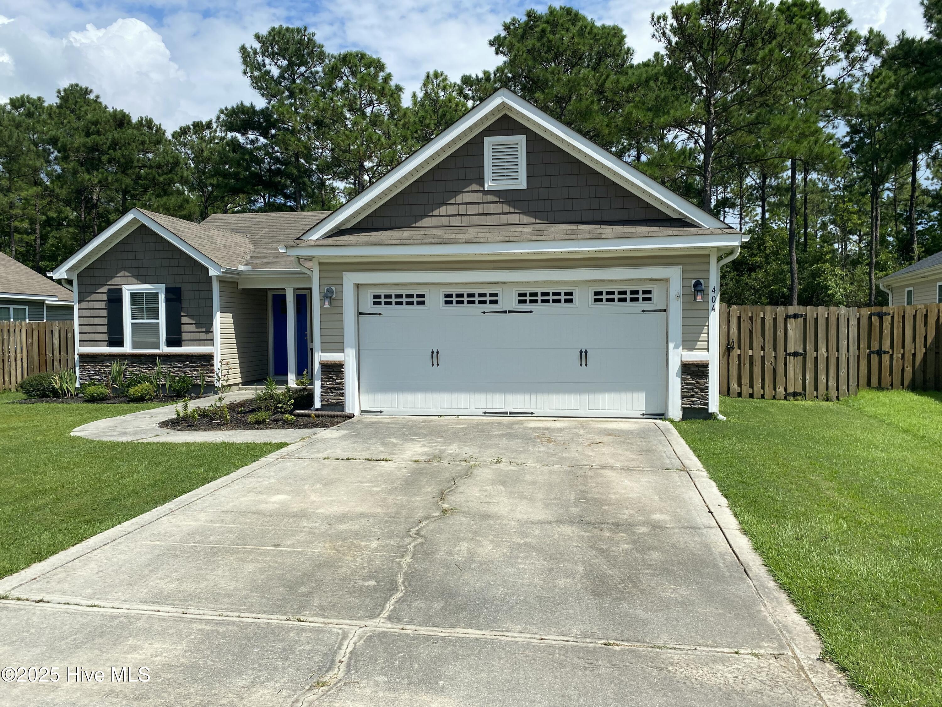 404 Ridgeway Drive Sneads Ferry, NC 28460 - Photo 2 of 23