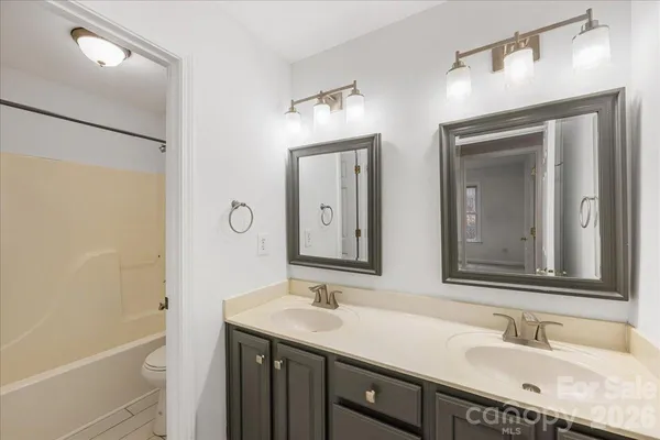 $635,000 | 4523 Brent Wood Drive, Belmont, NC 28012