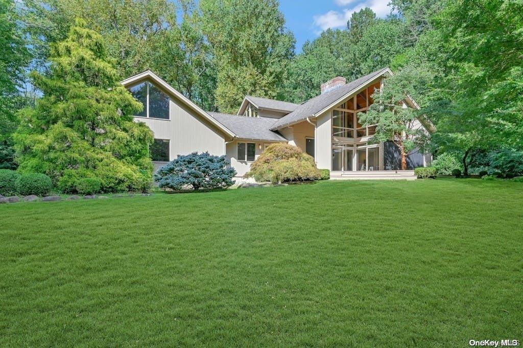 176 Sunset Road Syosset, NY 11791 - Photo 1 of 1 Gallery Image 1