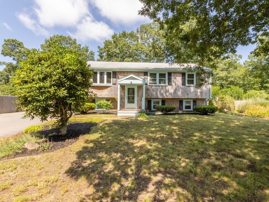 10 Cornish Street, Carver, MA 02330 Compass