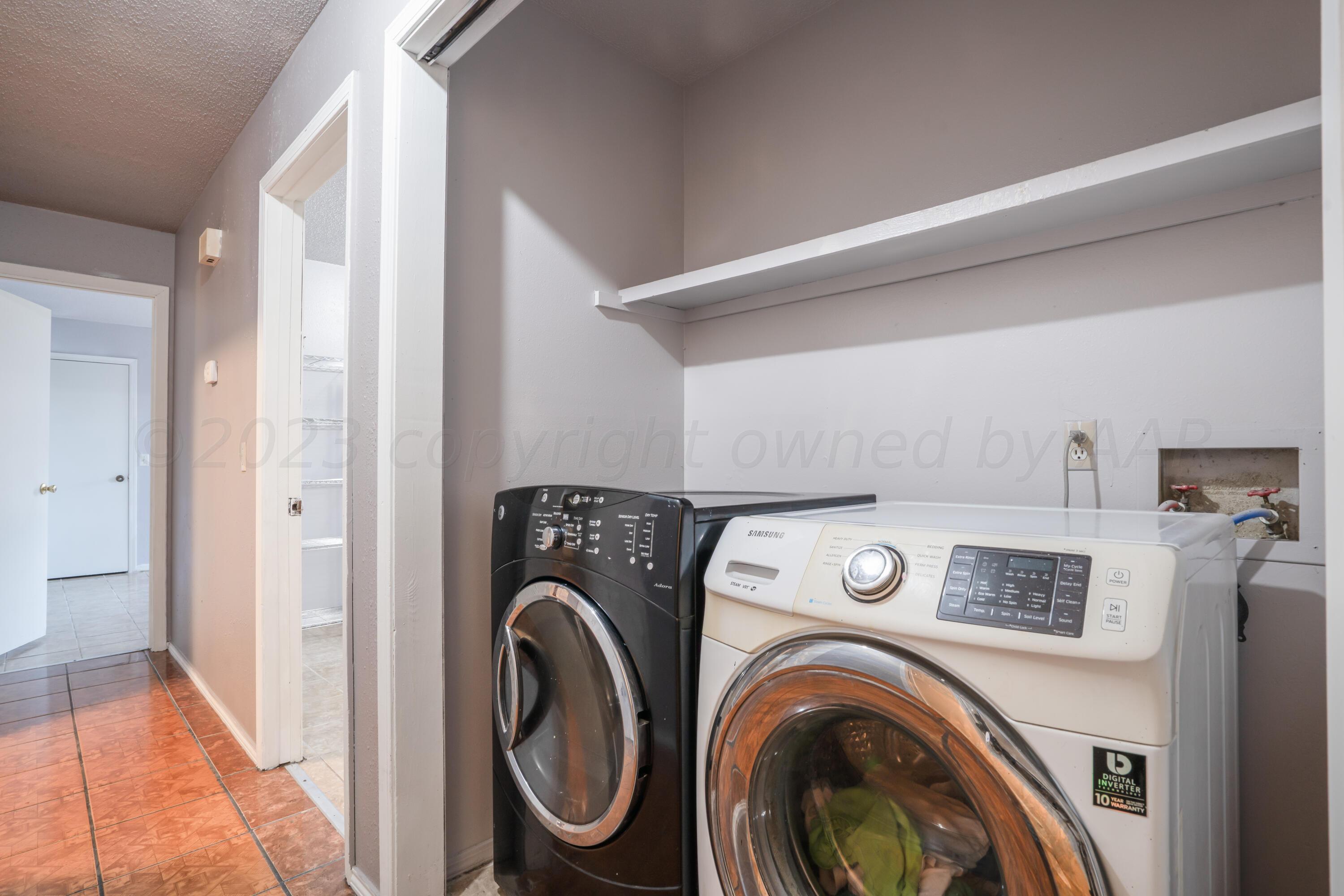 1701 Jasmine Street Amarillo, TX 79107 - Photo 17 of 28 1701 Jasmine-22 UTILITY CLOSET