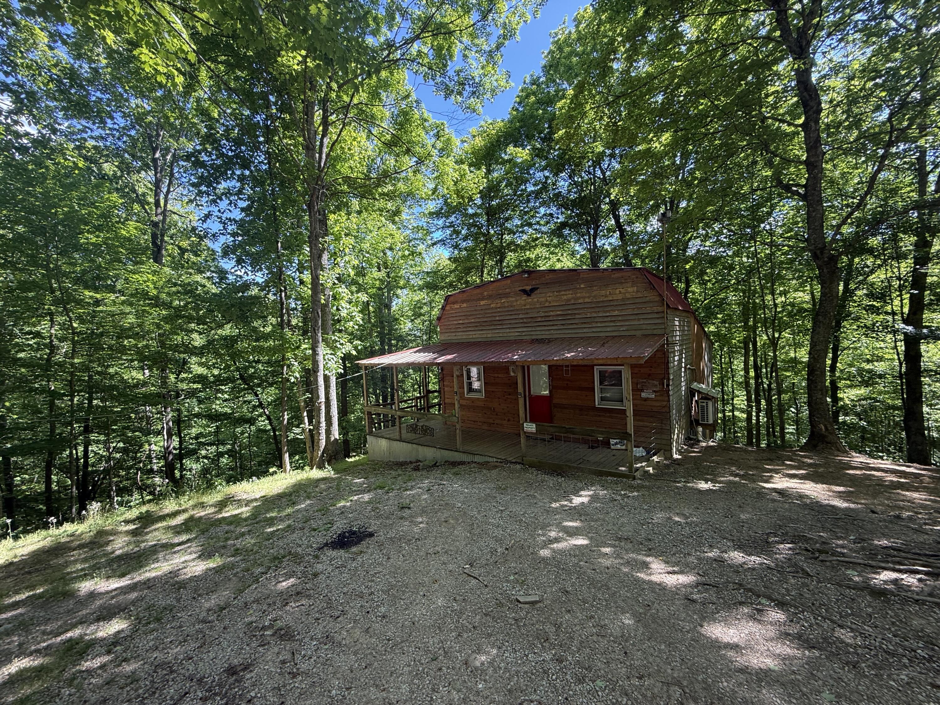 299 Igo Road Morehead, KY 40351 - Photo 1 of 19 IMG_2875