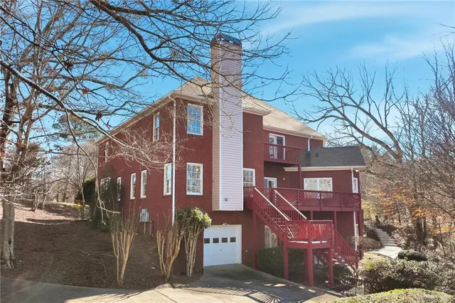 $675,000 | 2857 Bridgeview Drive, Gainesville, GA 30507