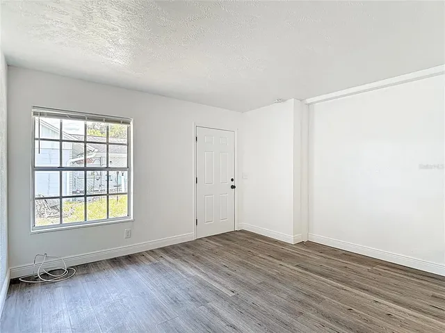 $347,000 | 1409 College Park Lane, Tampa, FL 33612